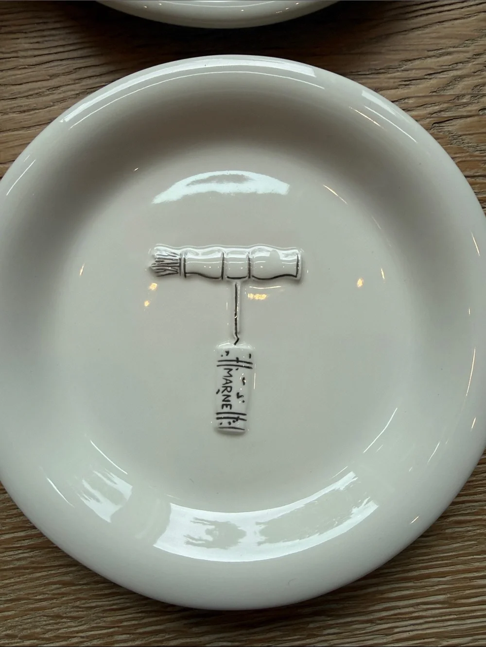 Williams Sonoma Cream Ceramic Appetizer  Plates- Set of 6